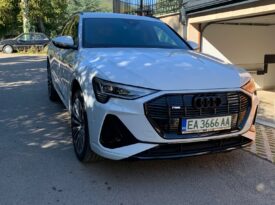 Audi E-TRON SPORTBACK 55